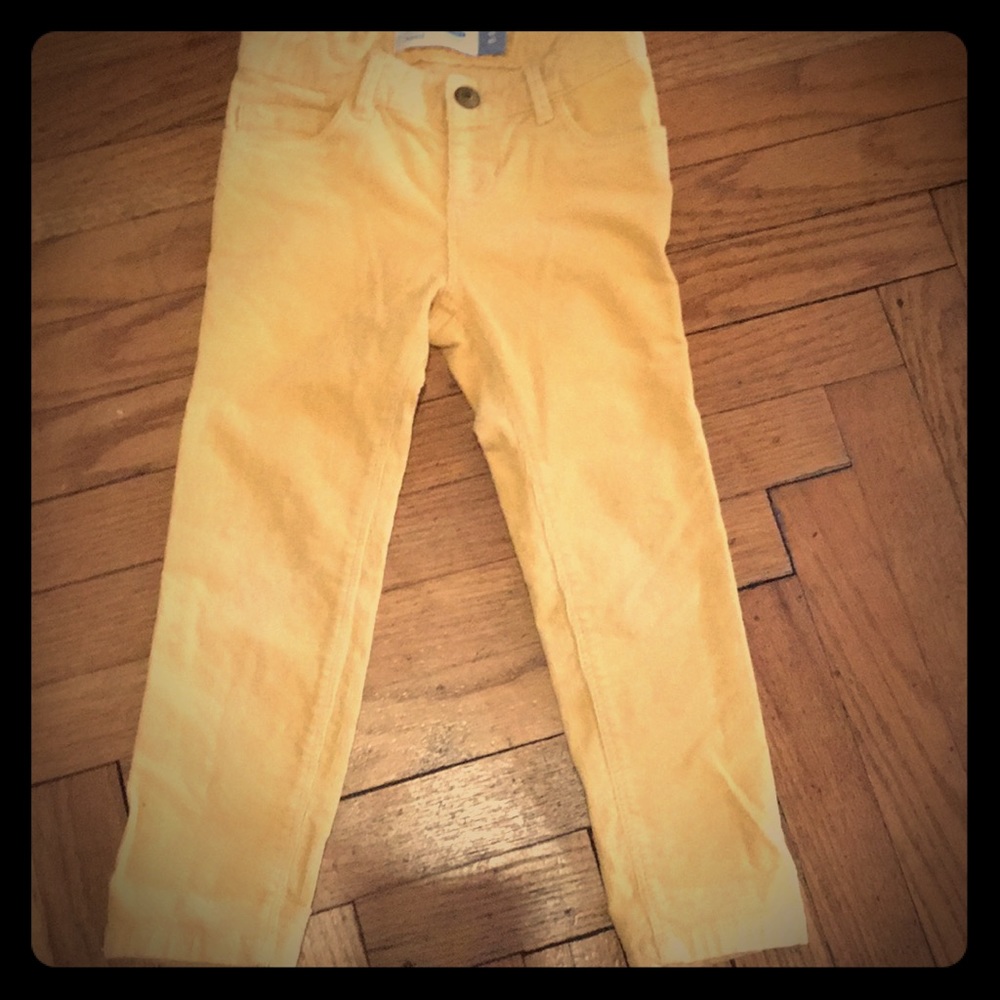 4T Old Navy mustard corduroy pants